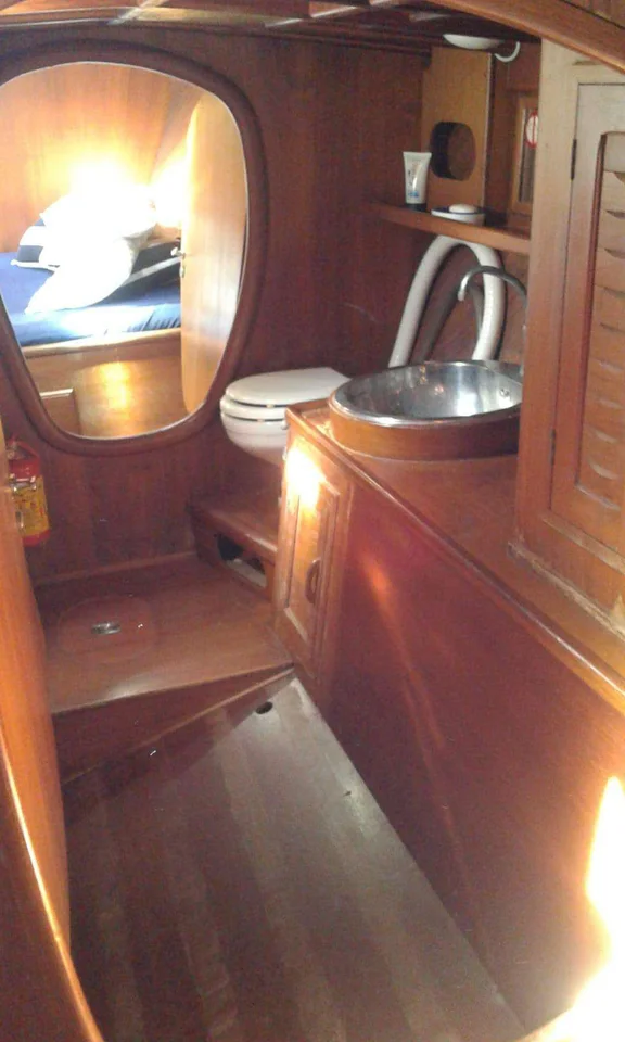 BoatPhoto.alt
