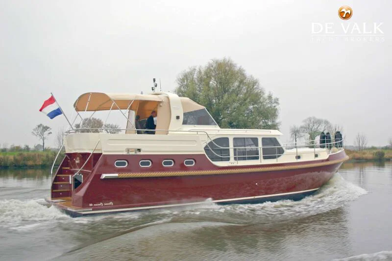 BoatPhoto.alt