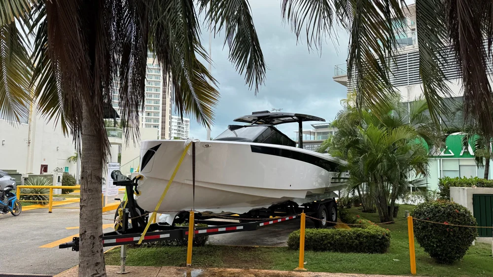 BoatPhoto.coverAlt