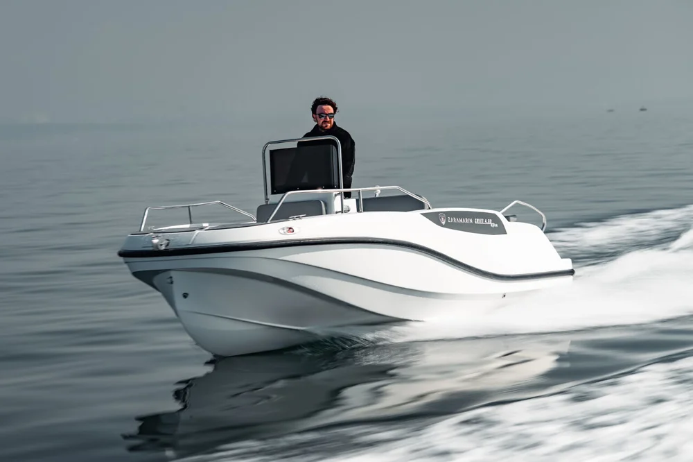 BoatPhoto.coverAlt