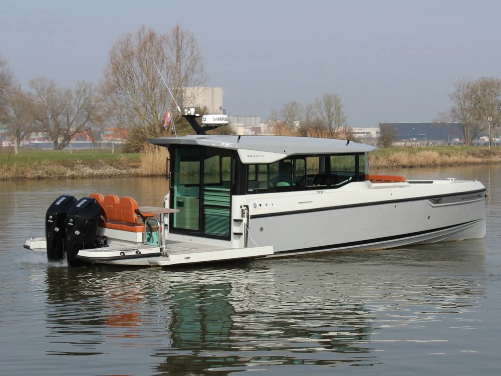 BoatPhoto.alt