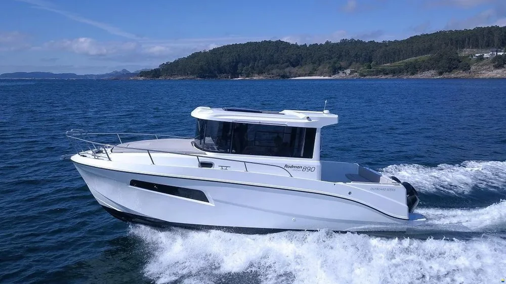 BoatPhoto.coverAlt