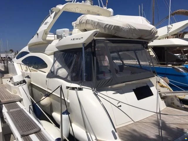 2007 Azimut 68 evolution for sale in Barcelona, Spain, photo 2 of 5