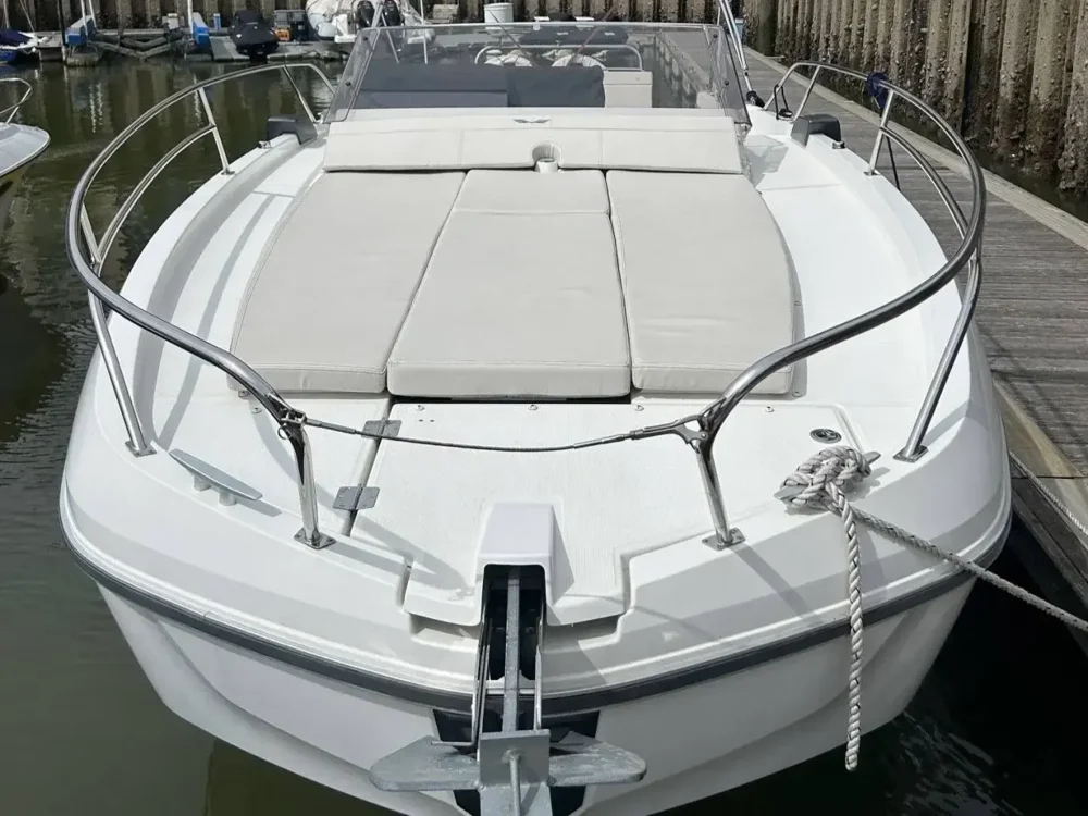 BoatPhoto.coverAlt