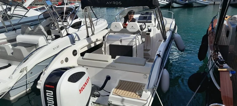 BoatPhoto.alt