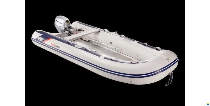BoatPhoto.coverAlt