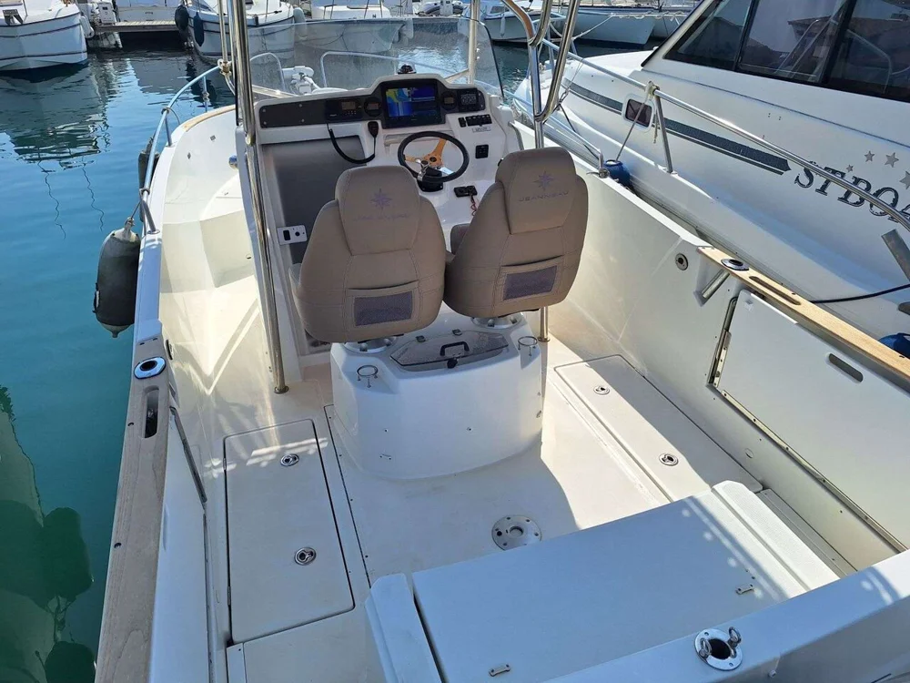 BoatPhoto.alt