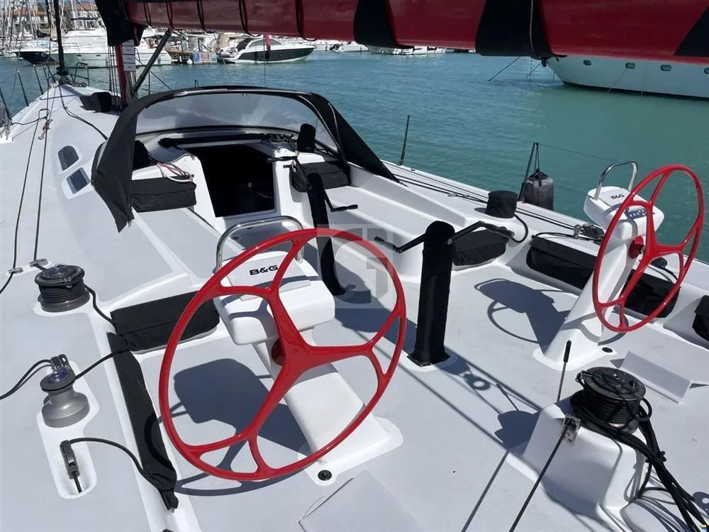 BoatPhoto.alt