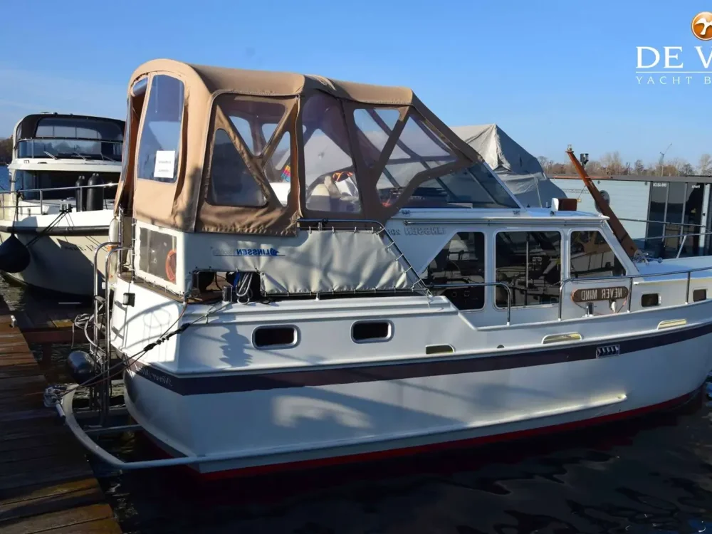 BoatPhoto.alt