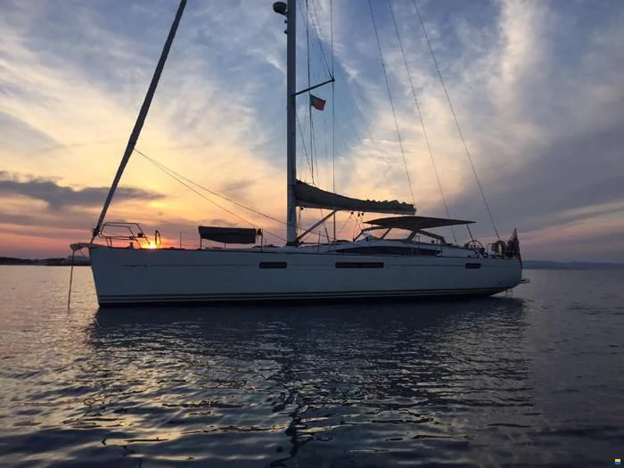 BoatPhoto.coverAlt