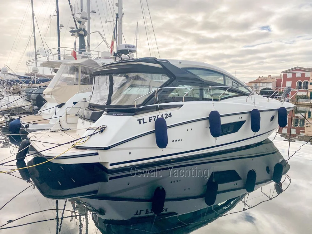 BoatPhoto.alt