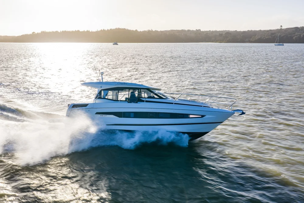 BoatPhoto.coverAlt