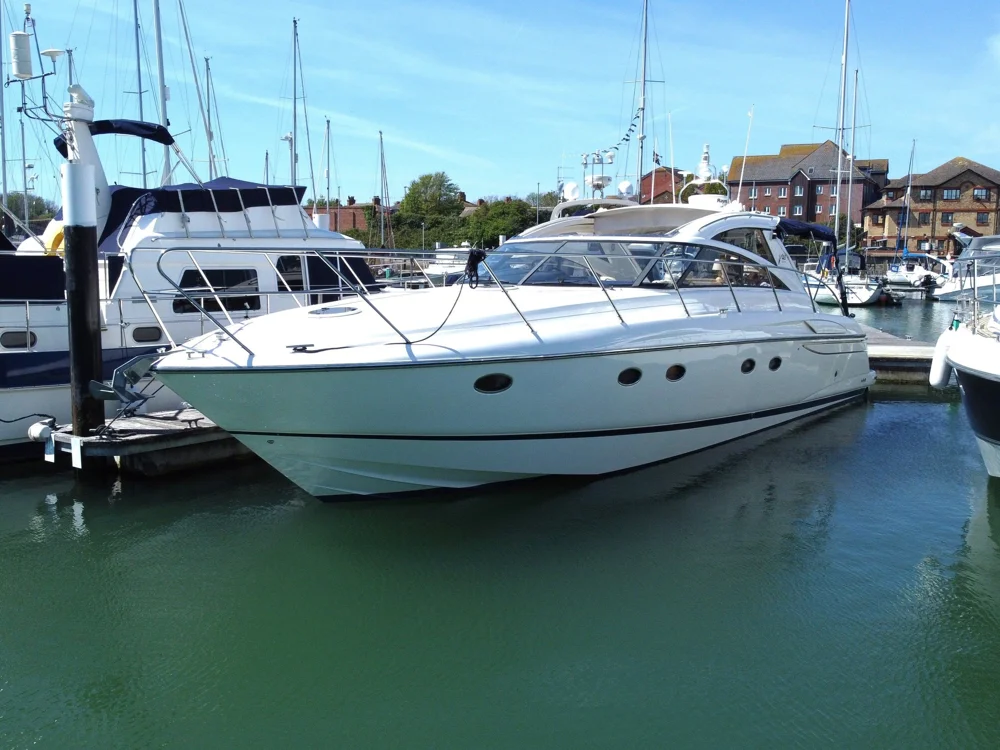 BoatPhoto.coverAlt