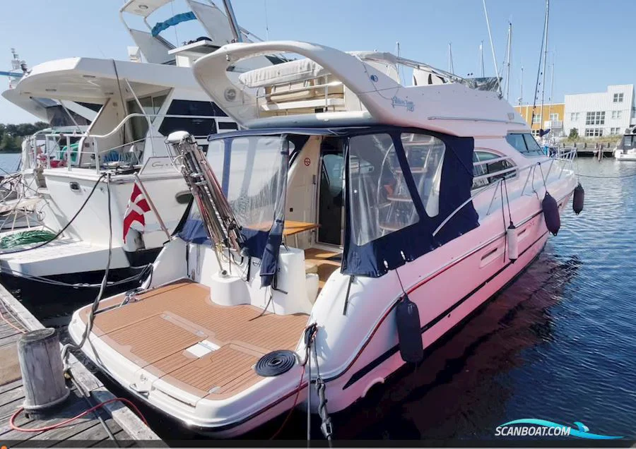 BoatPhoto.alt