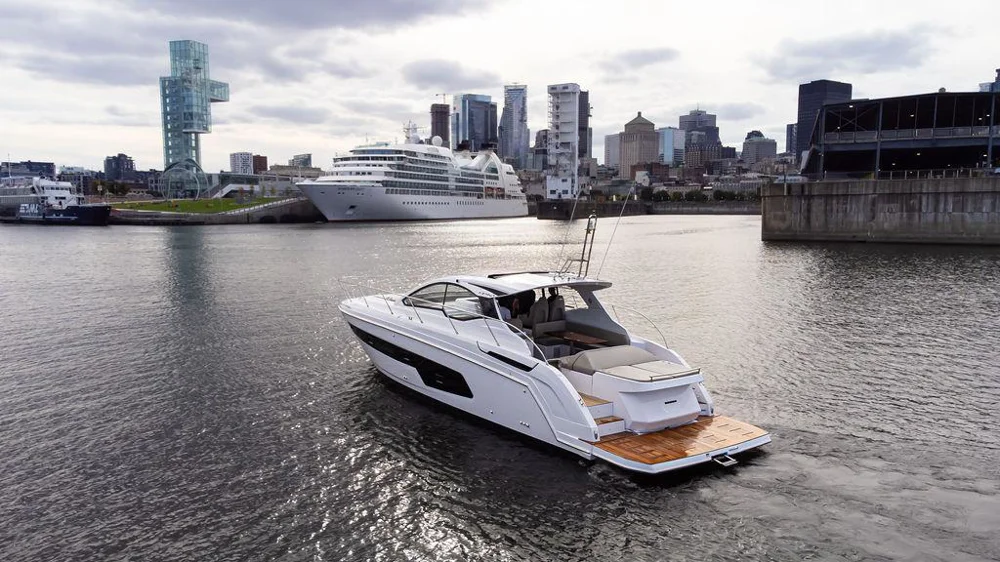 BoatPhoto.coverAlt