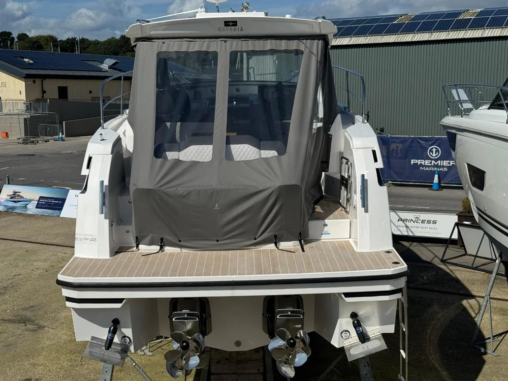 BoatPhoto.alt