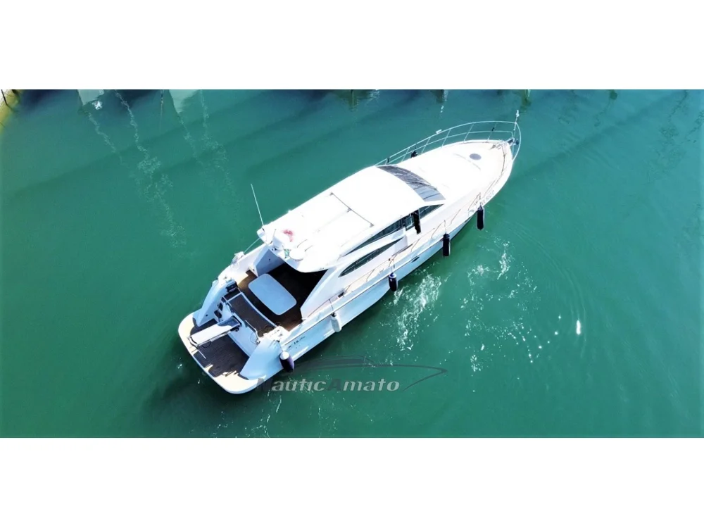 BoatPhoto.coverAlt