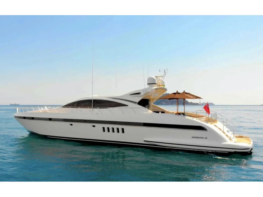 BoatPhoto.coverAlt