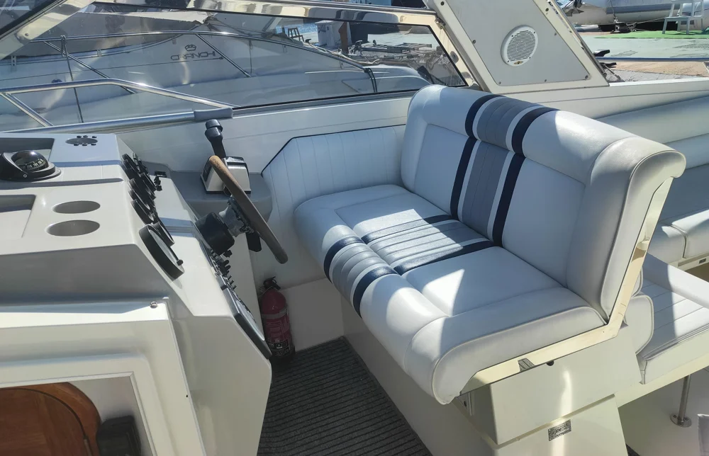1989 SUNSEEKER San Remo 33 for sale in Ibiza, Spain, photo 4 of 5