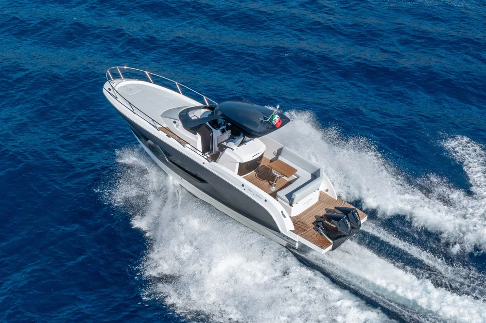 BoatPhoto.alt