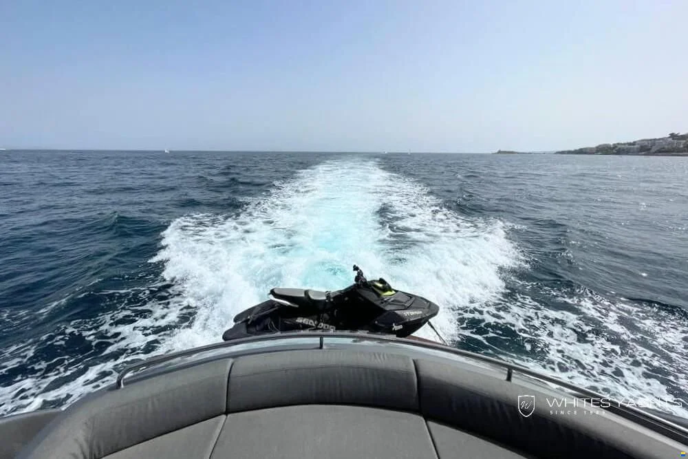 BoatPhoto.alt