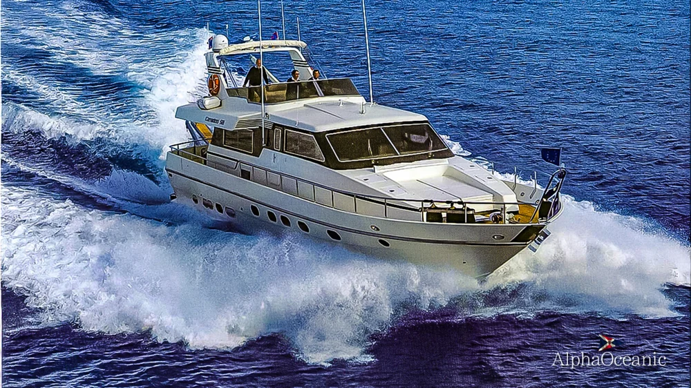 BoatPhoto.coverAlt