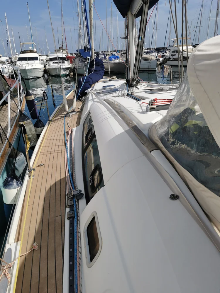 BoatPhoto.alt