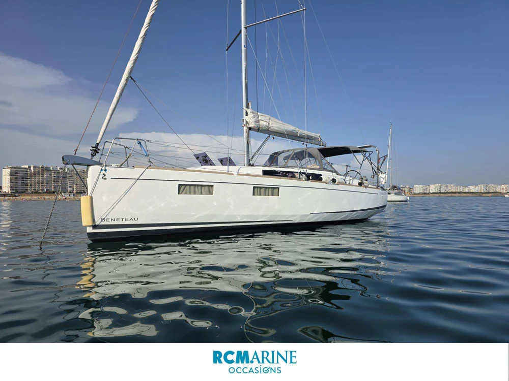 BoatPhoto.coverAlt