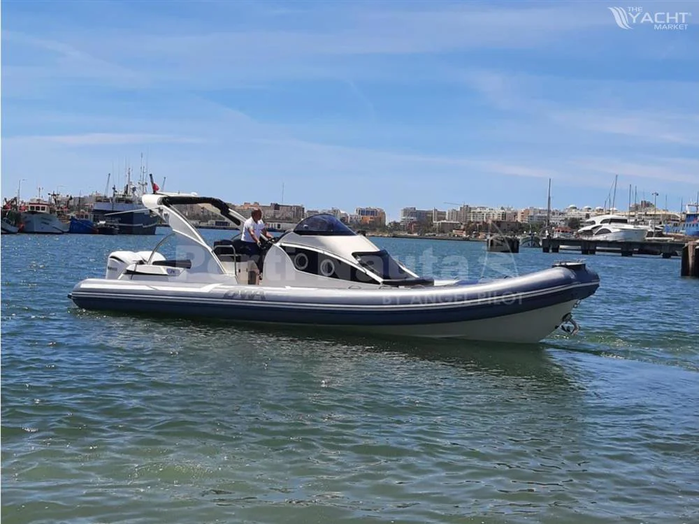 BoatPhoto.alt