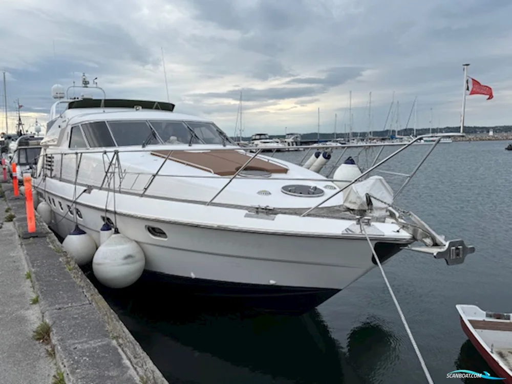 BoatPhoto.coverAlt