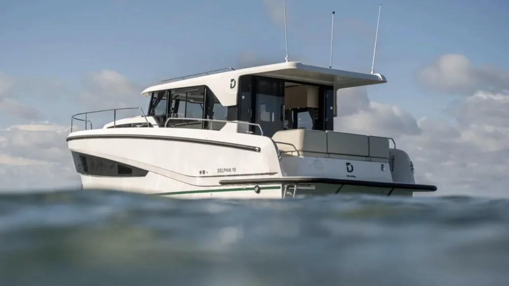 BoatPhoto.coverAlt