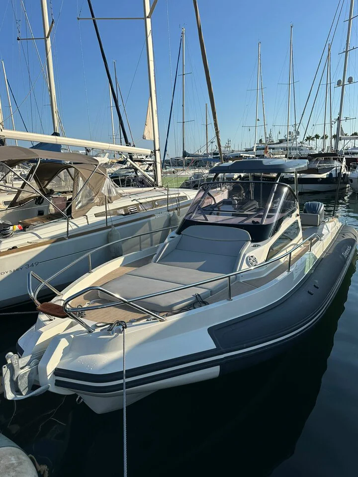 BoatPhoto.alt