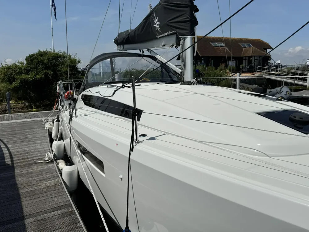 BoatPhoto.alt