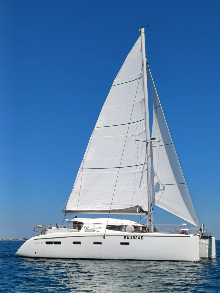 BoatPhoto.coverAlt