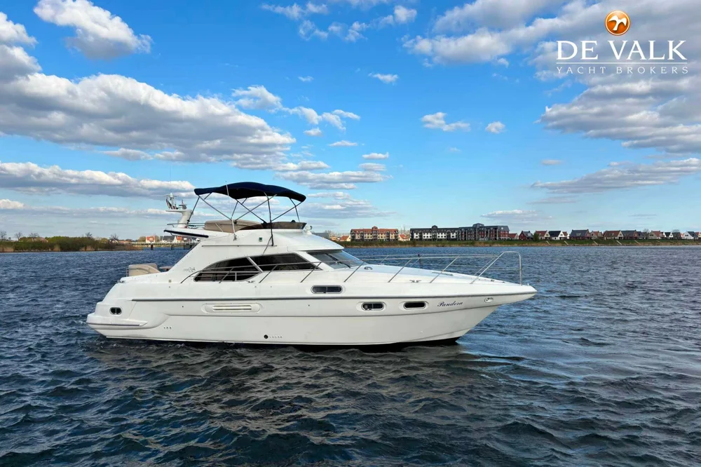 BoatPhoto.coverAlt