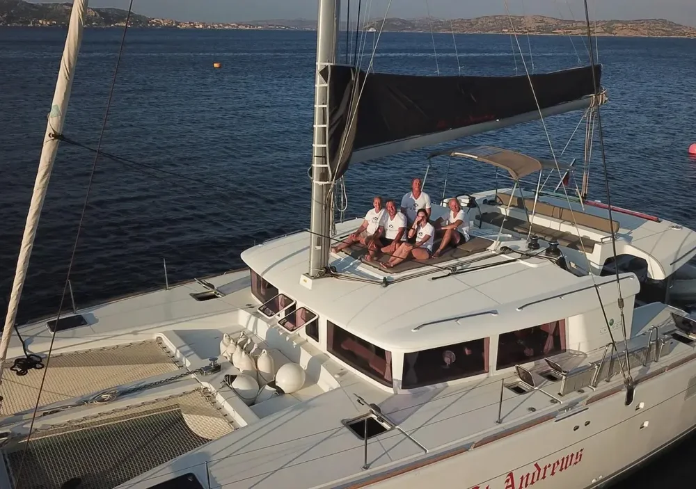 BoatPhoto.coverAlt