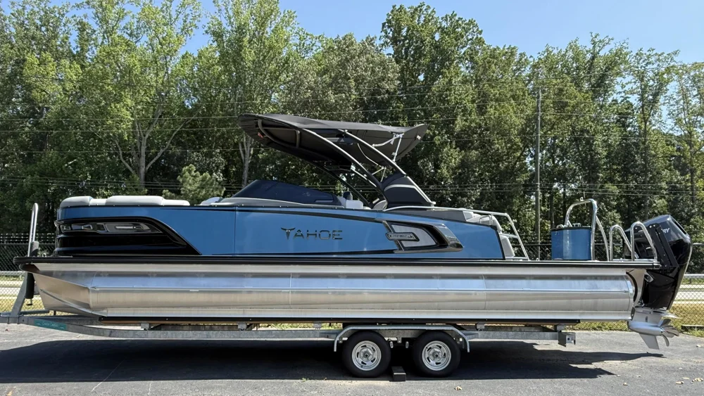BoatPhoto.coverAlt