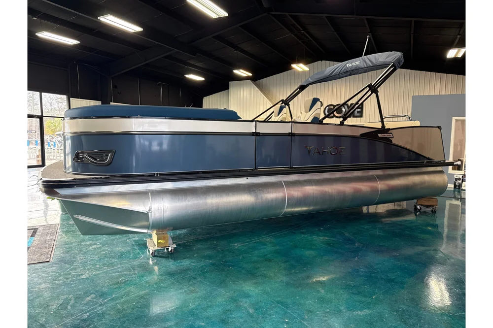 BoatPhoto.coverAlt