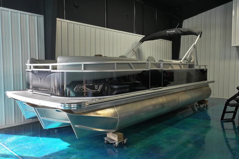 BoatPhoto.coverAlt