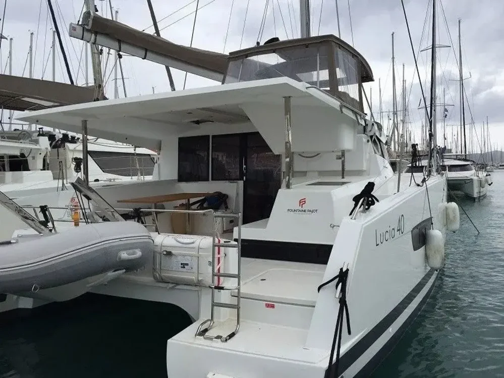 BoatPhoto.alt