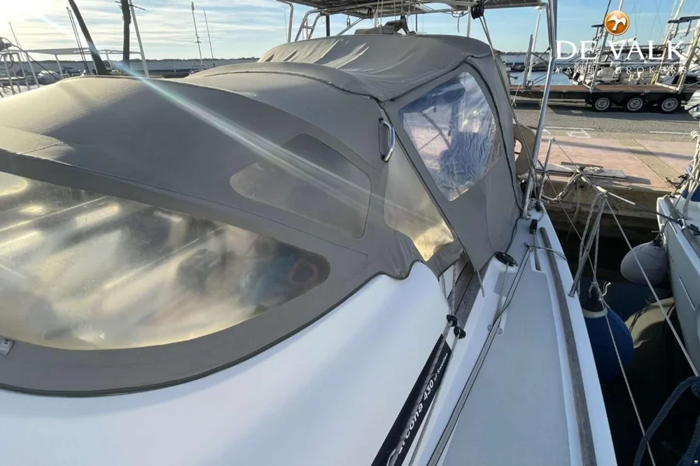 BoatPhoto.coverAlt
