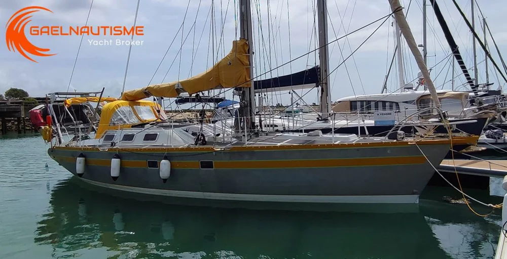 BoatPhoto.coverAlt