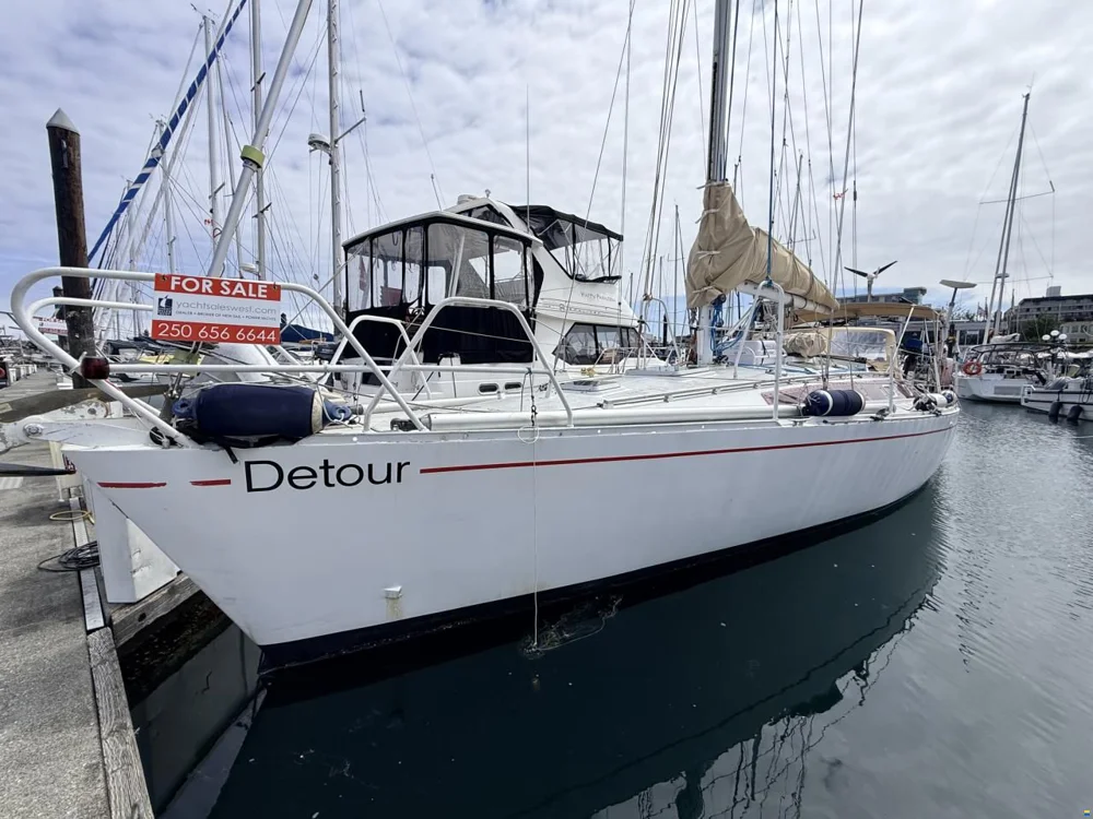 BoatPhoto.coverAlt