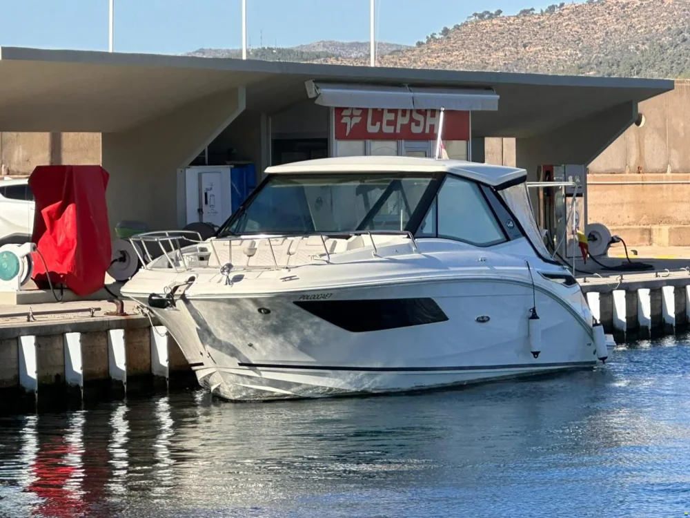 BoatPhoto.coverAlt