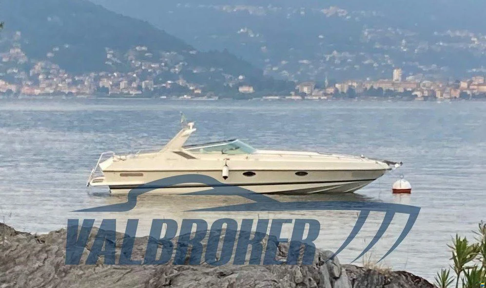 BoatPhoto.coverAlt