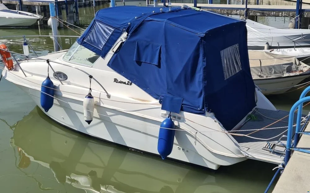 BoatPhoto.coverAlt