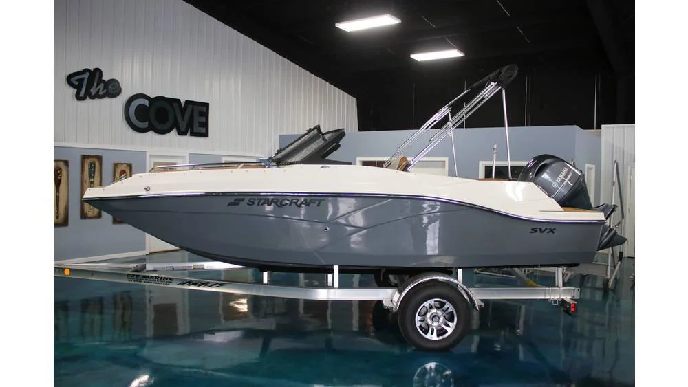 BoatPhoto.coverAlt