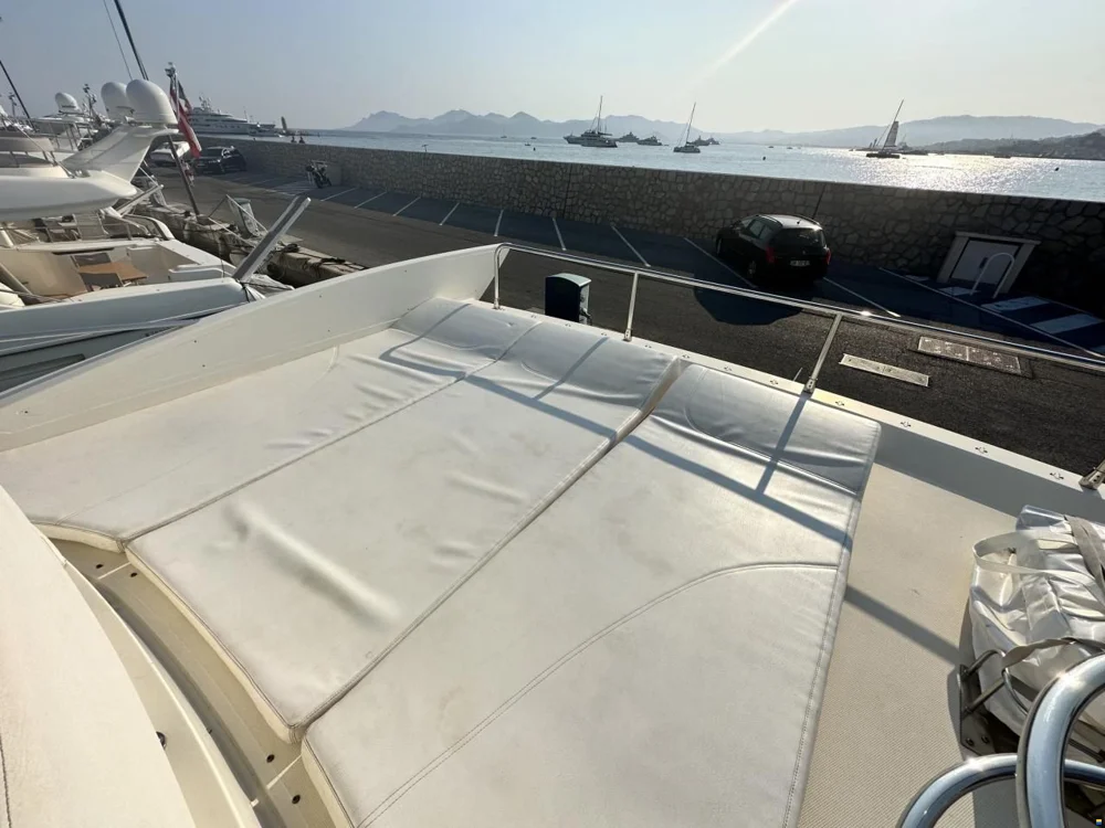 BoatPhoto.alt