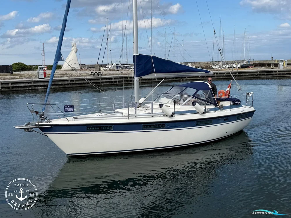 BoatPhoto.alt