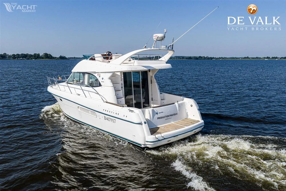 2001 PRESTIGE Jeanneau Prestige 36 for sale in The Netherlands, photo 5 of 5